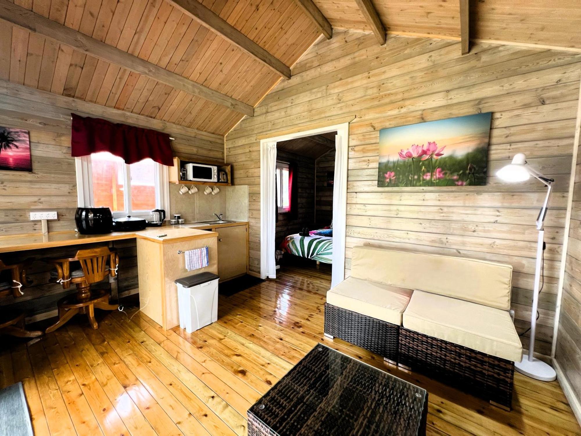 Red Hibiscus Villas Rarotonga Exterior foto